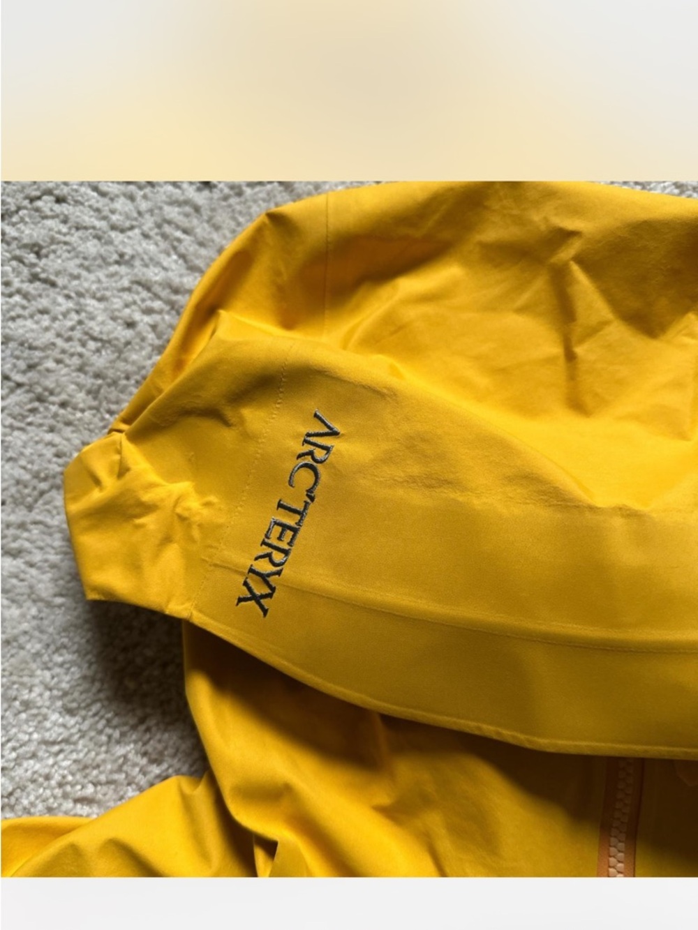 Arc'teryx Yellow Men's Rain Shell Jacket - Picture 5 of 8